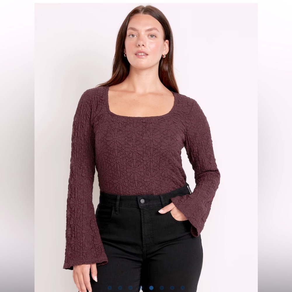 NWOT Old Navy Textured Lace Scoop-Neck Top - Maroon - Small